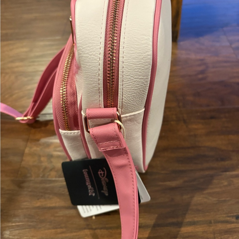 Loungefly Disney The Aristocats Marie Tonal Carving Crossbody Bag - Picture 3 of 4